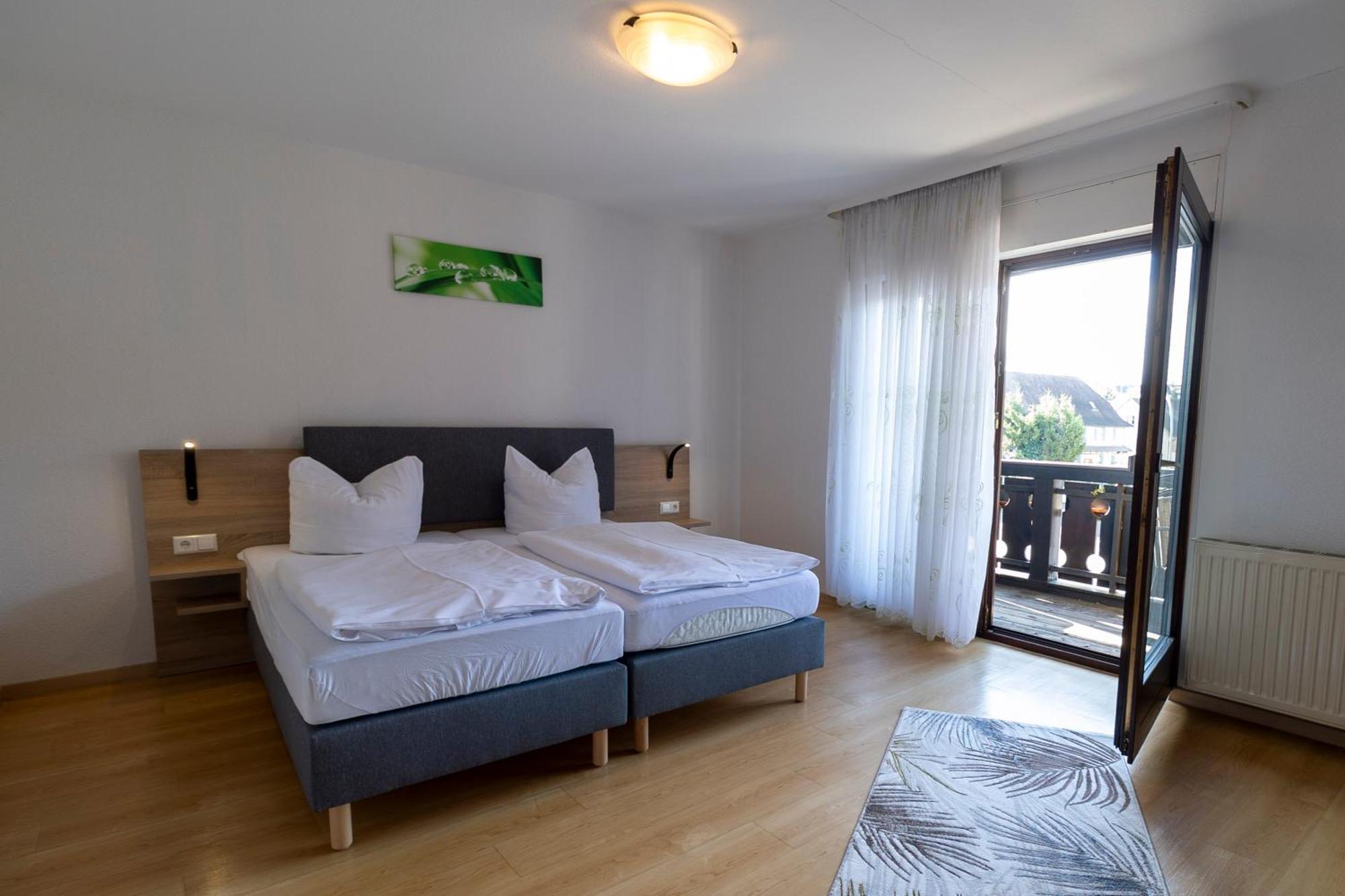 Hotel Landgasthaus Roessle Hohberg Buitenkant foto